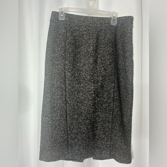 Cassis Wool Pencil Skirt - Picture 5 of 7